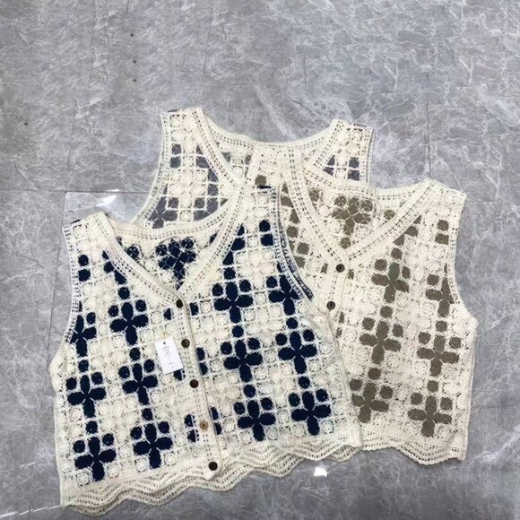 Tops - New Floral Pattern Button Front Sweater Vest